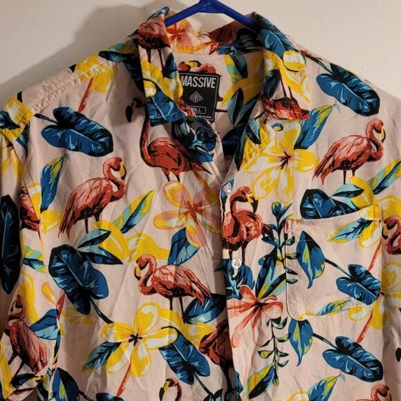 Massive Flamingo Hawaiian Shirt Mens Small - Fun Print Dadcore Nerdy Hipster - Picture 3 of 10